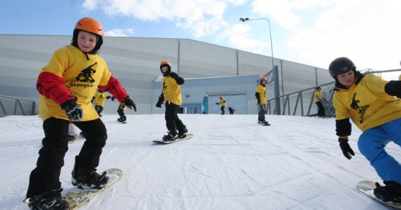 Vaikų ir jaunimo fizinio aktyvumo didinimas įtraukiant juos į slidinėjimo veiklas