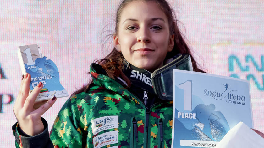 Olimpietės Neringos Stepanauskaitės slidinėjimo pamokos